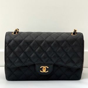 CHANEL jumbo